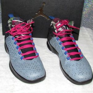 Jordan Melo M11 Concrete Island Size 6Y